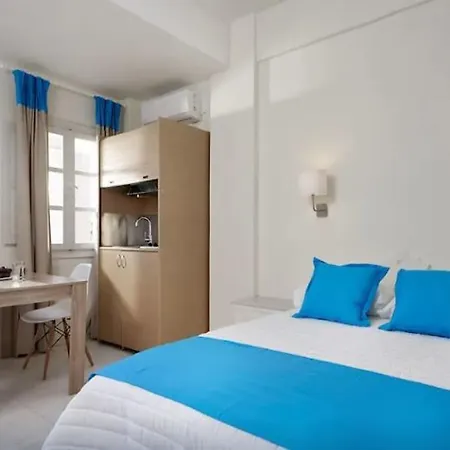 Terra Blue Santorini Камари