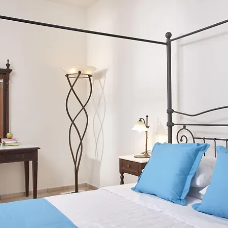 Отель Terra Blue Santorini