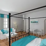 Hotel Terra Blue Santorini Kamári