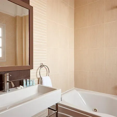 فندق تيرا بلو سانتوريني