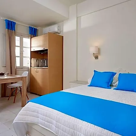 ホテル Terra Blue Santorini Kamári