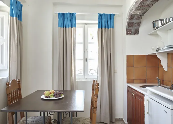 Terra Blue Santorini Szálloda Kamári