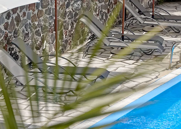 Terra Blue Santorini Kamari (Santorini)