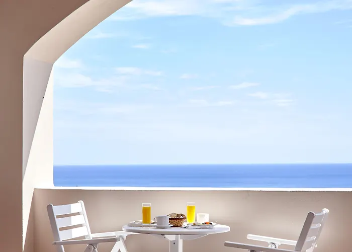 Hotel Terra Blue Santorini 3*