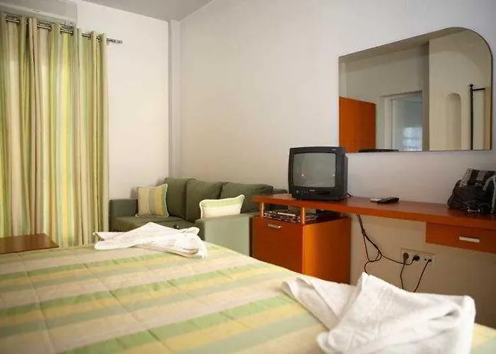 Terra Blue Santorini Szálloda 3*