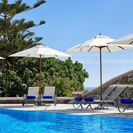 Отель Terra Blue Santorini Камари