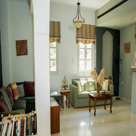 Terra Blue Santorini 호텔 3*