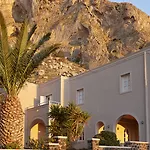 Terra Blue Santorini 3* Kamári